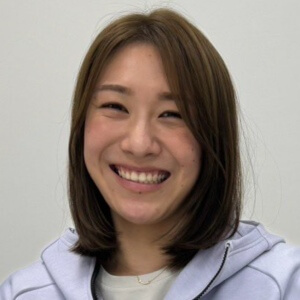 石川真佑さんの笑顔がかわいい画像2