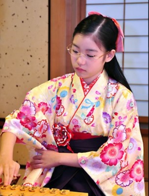 竹俣紅が高校生の時の、女流棋士時代の画像