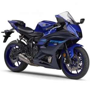 スポーツタイプのバイクの画像