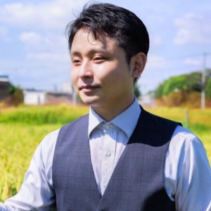 農業経済学者の小川真如さんの顔画像