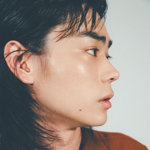 鼻先と鼻筋が綺麗すぎて整形疑惑がある、菅田将暉の鼻の画像