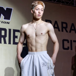 黒木メイサと熱愛報道があった、格闘家の三浦孝太
