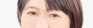 小川晶の目元